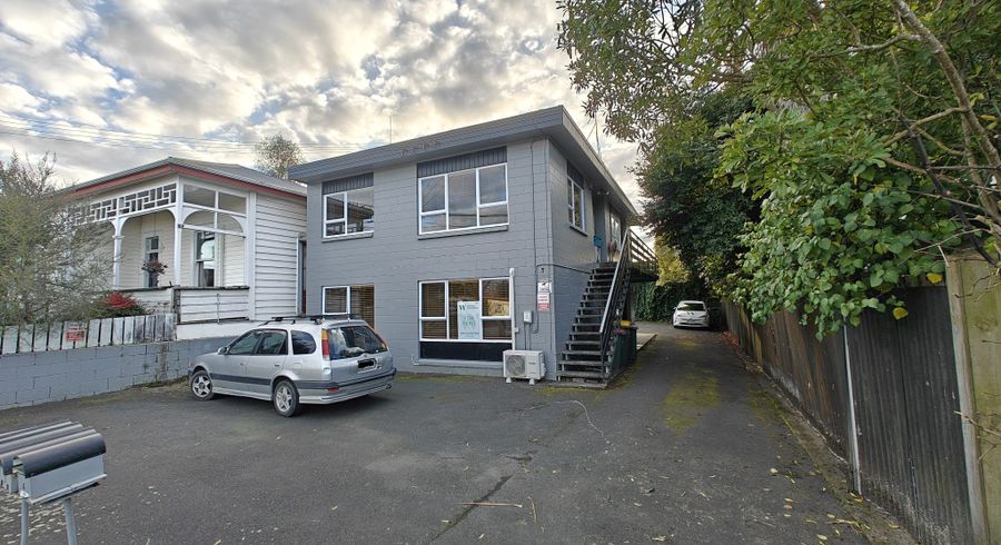  at 17 Myrtle Street, Hamilton East, Hamilton