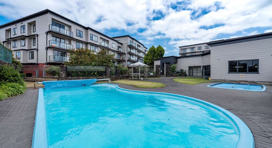  at 5/68 Mountain Road, Mount Wellington, Auckland City, Auckland