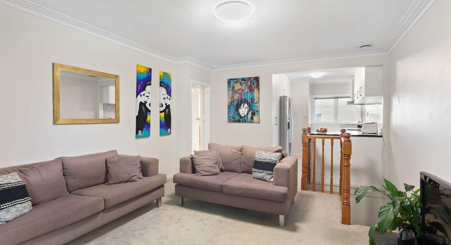  at 5 Bloomfield Place, Epsom, Auckland