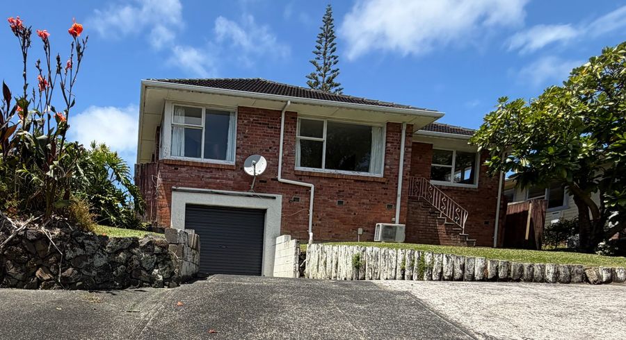  at 15 Diana Dr, Glenfield, North Shore City, Auckland