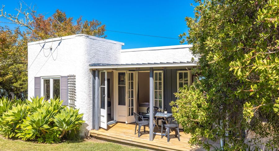  at 152 Ocean View Rd, Oneroa, Waiheke Island, Auckland