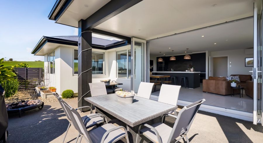  at 4 Vardon Way, Waiwhakaiho, New Plymouth, Taranaki