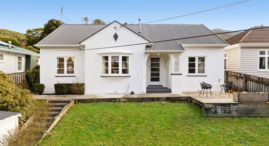  at 6 Hathaway Avenue, Karori, Wellington, Wellington
