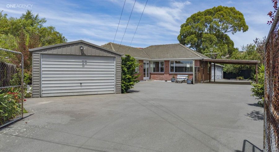  at 52 Gould Crescent, Woolston, Christchurch City, Canterbury