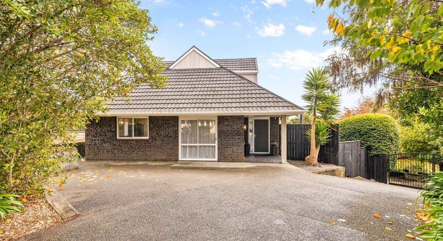  at 4 Cargill Place, Frankleigh Park, New Plymouth