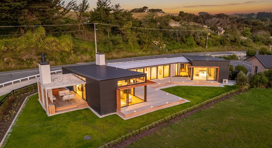  at 43 Paekakariki Hill Road, Pauatahanui, Porirua, Wellington