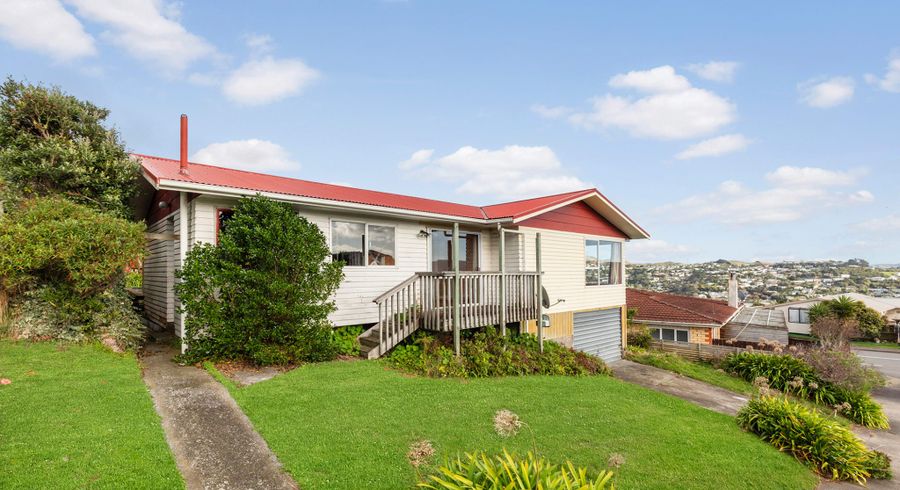  at 9 Gow Street, Newlands, Wellington
