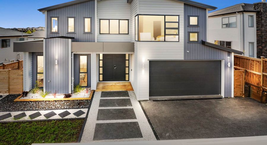  at 13 Lagonda Rise, Oteha, Auckland