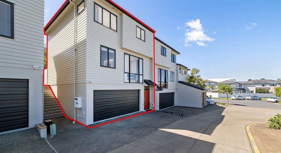  at 39/22 Northcross Drive, Oteha, North Shore City, Auckland