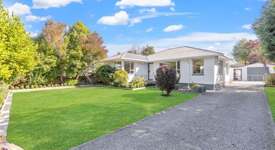  at 7 Pinehurst Crescent, Russley, Christchurch