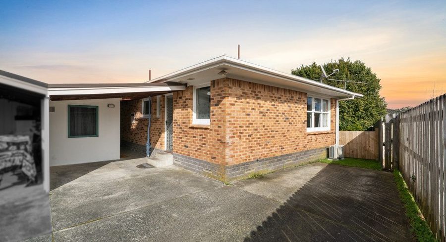 at 2/60 Grove Road, Papakura, Papakura