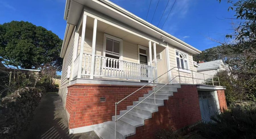  at 14 Carrick Pl, Mount Eden, Auckland City, Auckland
