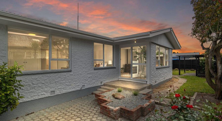  at 2/29 Wainoni Road, Wainoni, Christchurch
