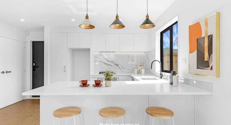  at Lot 5, 42 Burbank Avenue, Manurewa, Manukau City, Auckland