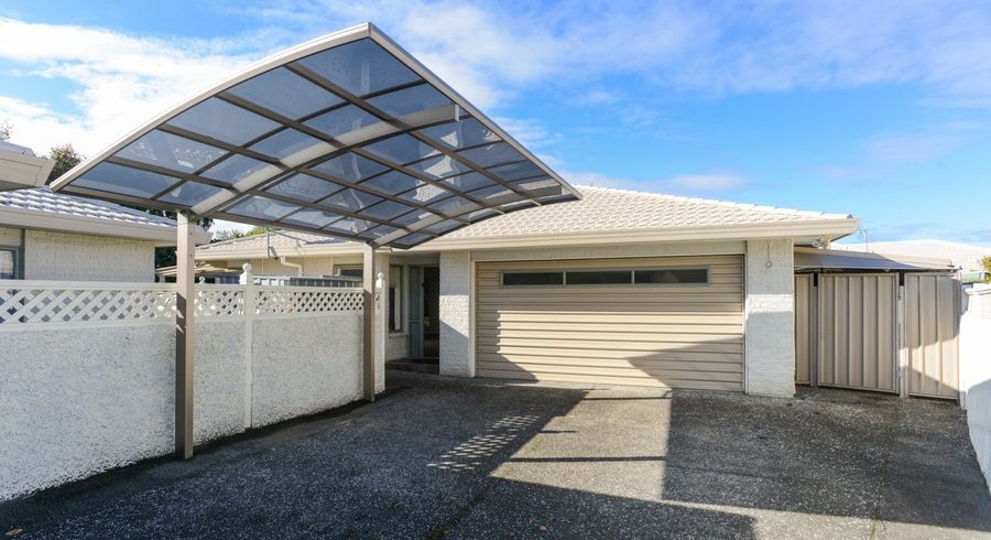  at 2/201 Orchard Road, Frimley, Hastings, Hawke's Bay