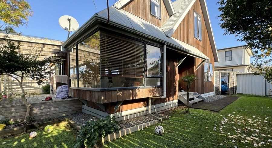 at 25B Rotomahana Terrace, Remuera, Auckland City, Auckland