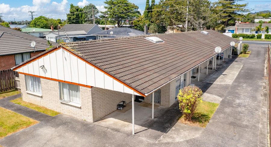  at 407 West Coast Road, Glen Eden, Waitakere City, Auckland