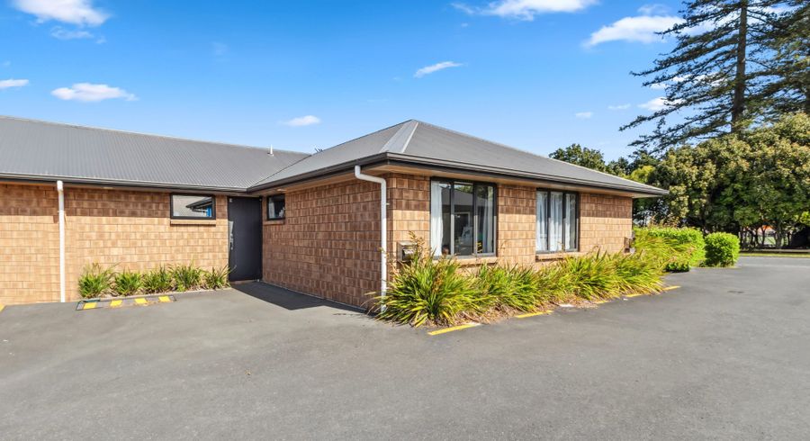  at 9/102 Old Farm Road, Hamilton East, Hamilton, Waikato