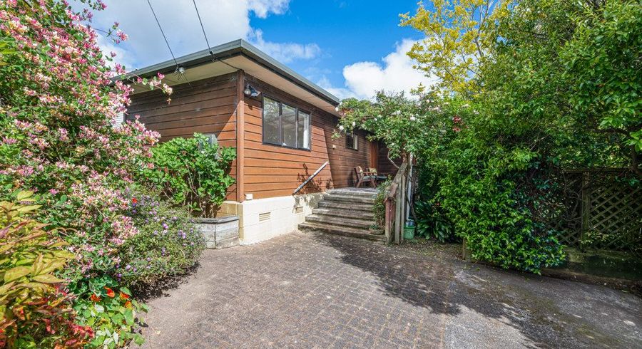  at 1/39 Sturges Road, Henderson, Auckland