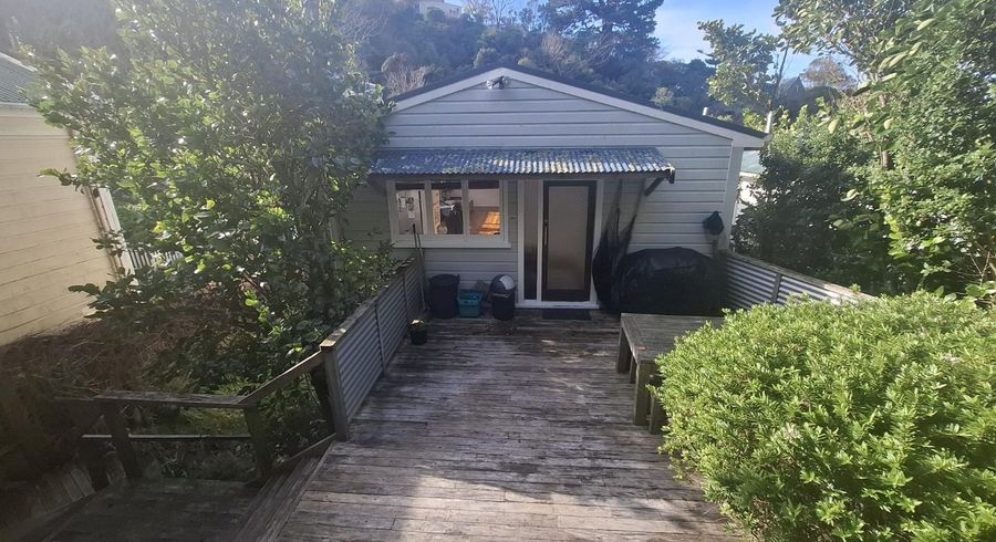  at 15a Governor Road, Northland, Wellington, Wellington