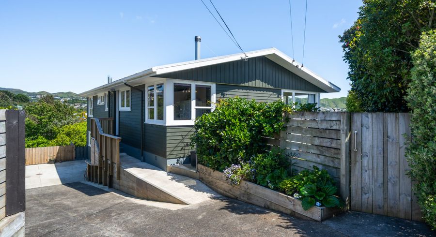  at 11 Pauline Way, Paparangi, Wellington, Wellington