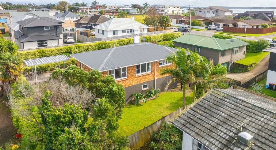  at 176 Ngatai Road, Otumoetai, Tauranga, Bay Of Plenty