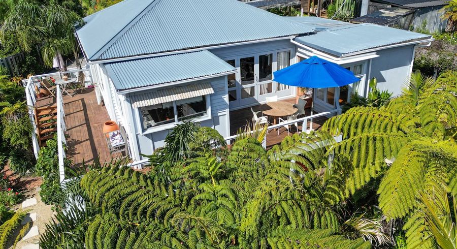  at 84 Moncks Spur Road, Redcliffs, Christchurch