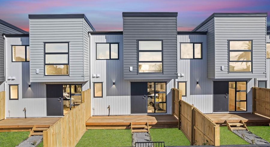  at 1/1 Benita Place, Sunnyvale, Waitakere City, Auckland