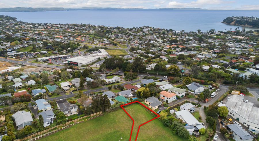  at 17 Whenuateitei Crescent, Stanmore Bay, Rodney, Auckland
