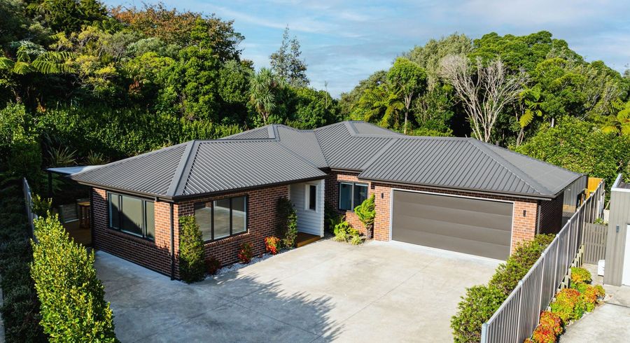  at 5 Fern Lane, Whalers Gate, New Plymouth, Taranaki