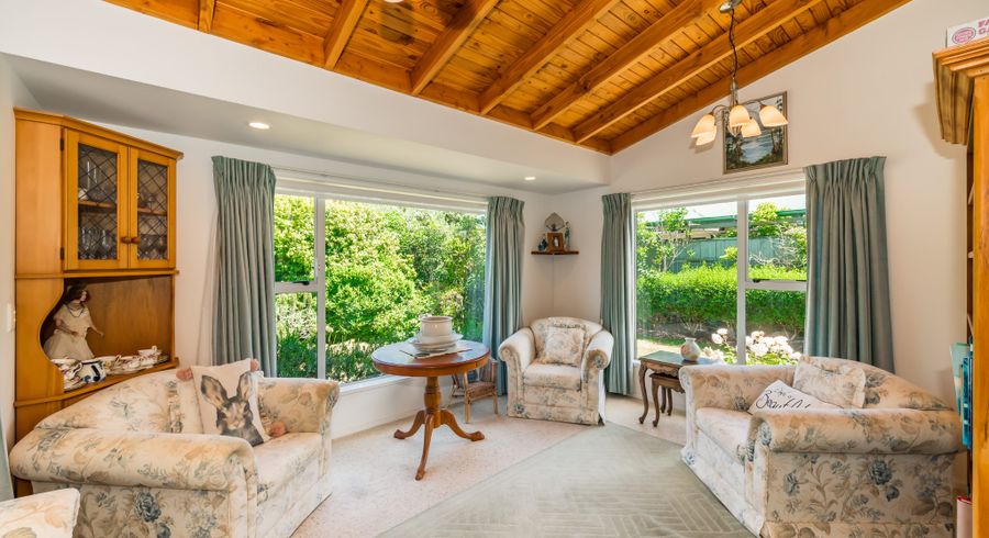  at 20 Freyberg Crescent, Waikanae Beach, Kapiti Coast, Wellington