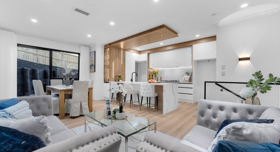  at 130 McQuoids Road, Flat Bush, Manukau City, Auckland