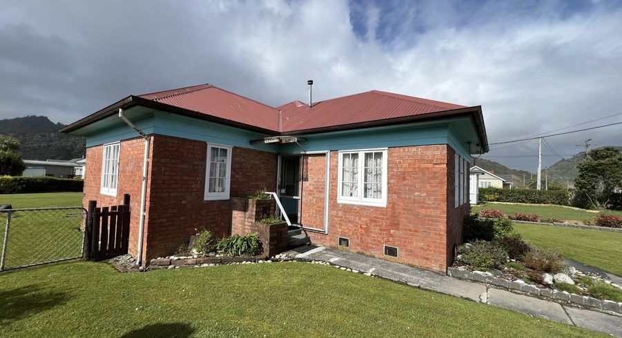  at 65 Ward Street, Cobden, Greymouth