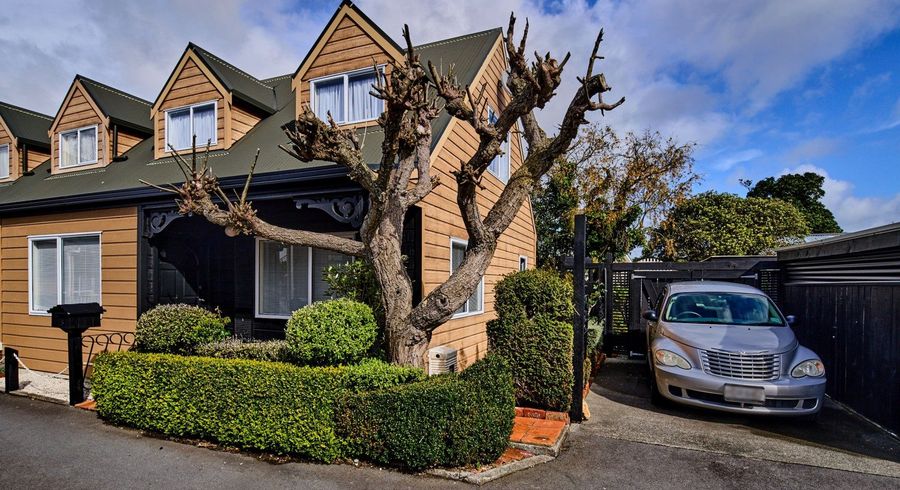  at 4/8 Nicholls Avenue, Petone, Lower Hutt