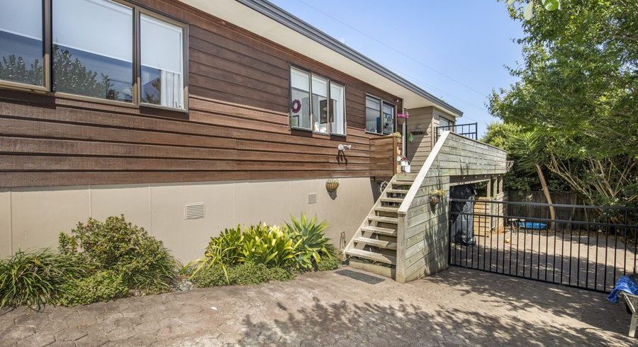  at 1271a Dominion Road, Mount Roskill, Auckland City, Auckland