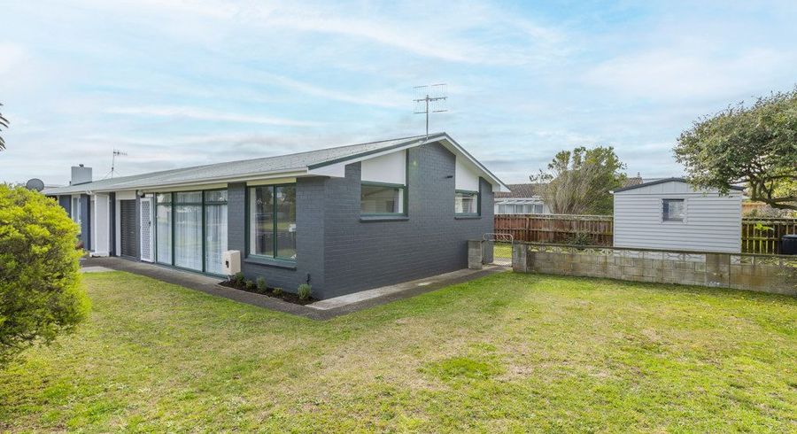  at 18 Watson Drive, Paraparaumu Beach, Paraparaumu