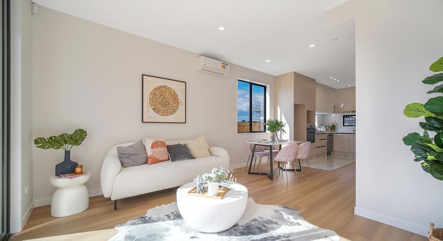  at 27 Kuaha Road, Westgate, Waitakere City, Auckland