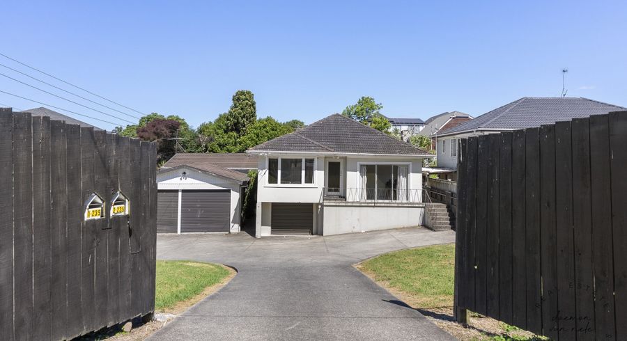  at 235 Great South Road, Manurewa, Manukau City, Auckland