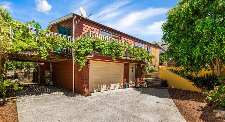  at 29A Clayburn Road, Glen Eden, Auckland