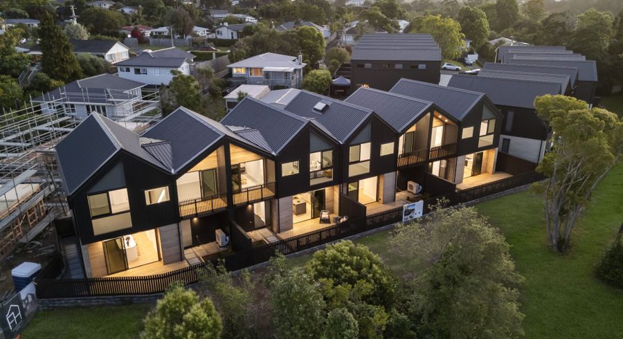 at 7/51 Taipari Road, Te Atatu Peninsula, Waitakere City, Auckland