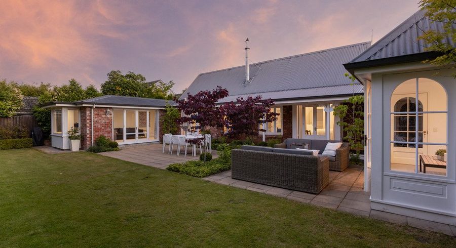  at 40 Weka Street, Fendalton, Christchurch