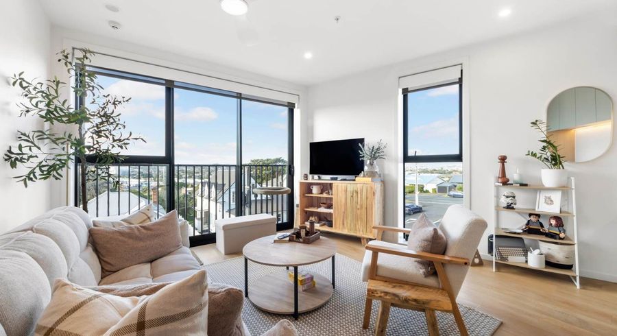  at 306/2 Finch Street, Morningside, Auckland City, Auckland