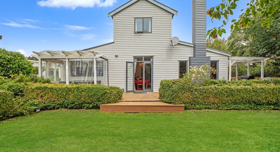  at 297 lake terrace road, Burwood, Christchurch City, Canterbury