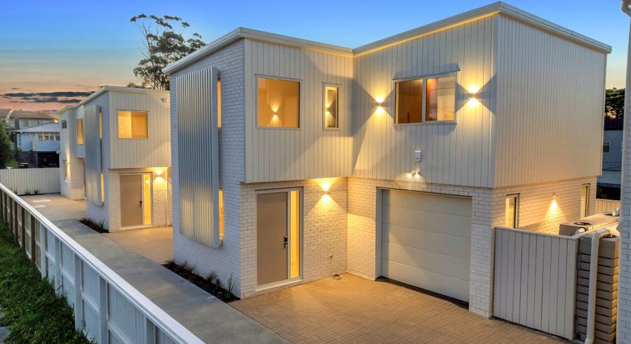  at 318 B & C Swanson Road, Henderson, Waitakere City, Auckland