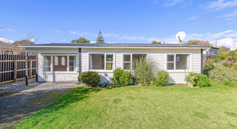  at 38 Rodney Avenue, Te Horo Beach