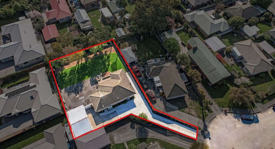  at 10 Bellina Place, Broomfield, Christchurch