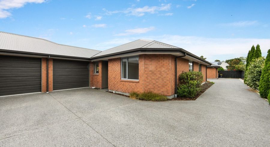  at 2/395 Armagh Street, Linwood, Christchurch City, Canterbury