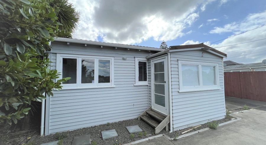  at 730 Te Atatu Road, Te Atatu Peninsula, Auckland