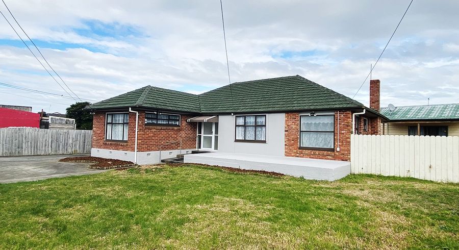  at 63 Gloucester Road, Manurewa, Manukau City, Auckland