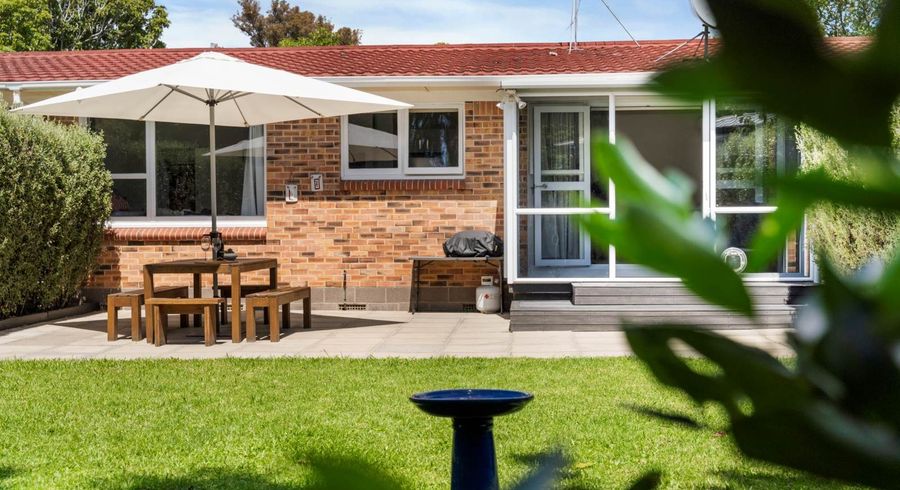 at 2/50A Ireland Road, Mount Wellington, Auckland City, Auckland